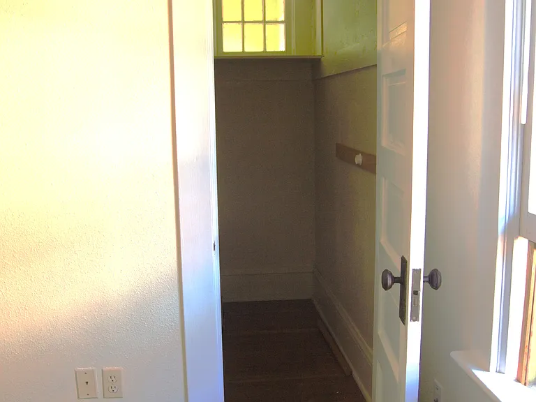 4964 SE 74th Ave — Photo 6
