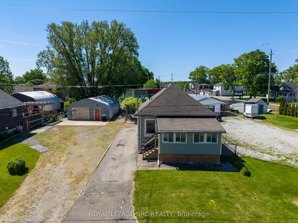 17 Huron St, Welland, ON L3B 5J2