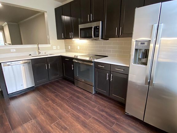 3rd image of 5444 Caruth Haven Ln #113