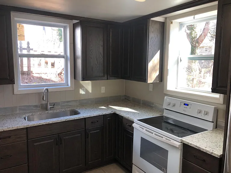 61 Barnard Ave #1 — Photo 16