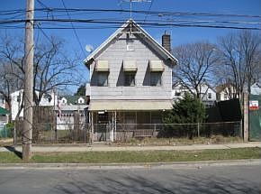 2nd image of 1205 E 93rd St