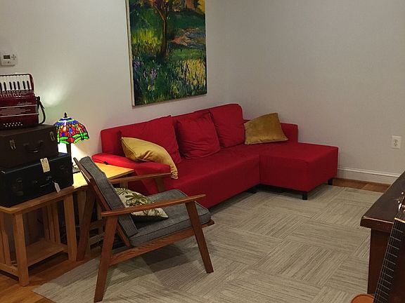 5th image of 2824 12th St NE Unit 201