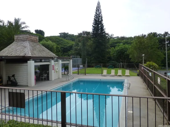 98-500 Koauka Loop APT 6E, Aiea, HI 96701
