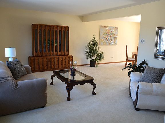 3rd image of 12009 Lakeview Trl