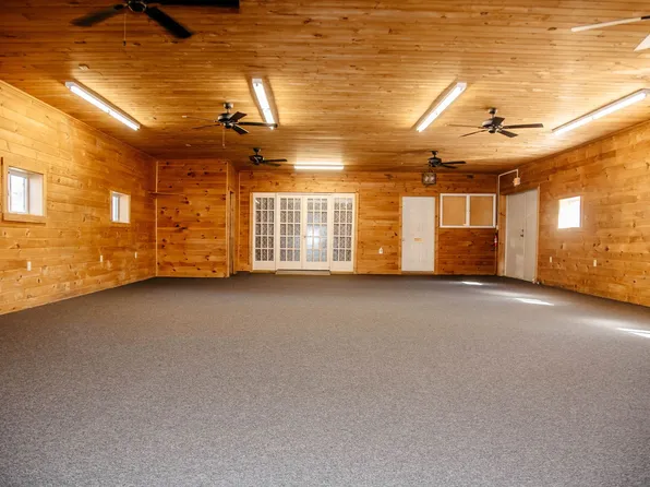 250 W Main St, Mount Joy, PA 17552