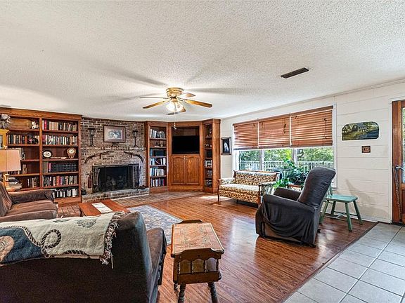 2nd image of 3200 Driskell Loop Rd N