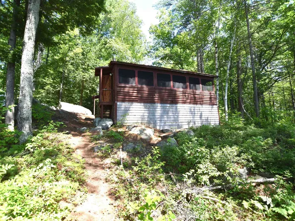 192 County Road, Hillsborough, NH 03244