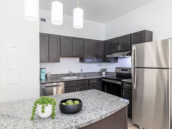 3rd image of 133 S East St #117