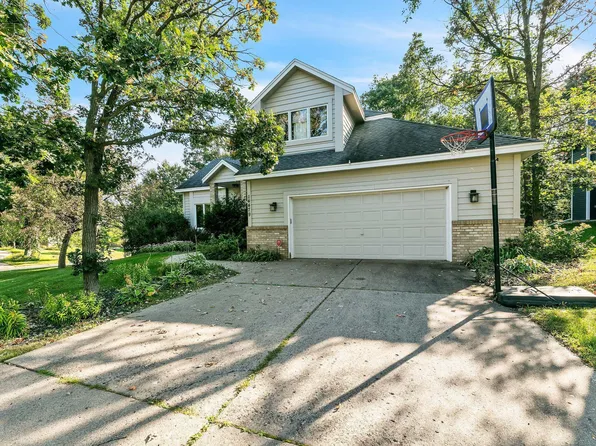 14479 Thrush St NW, Andover, MN 55304