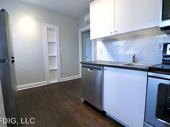 5th image of 1385 Cranford Ave APT 8