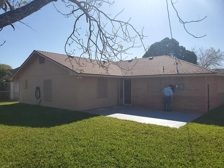2313 Haine Dr — Photo 7