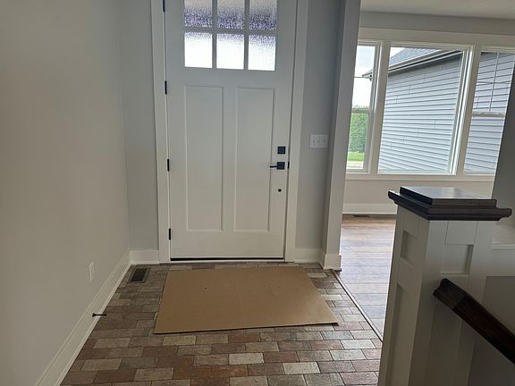 2nd image of 2133 Sparty Ln