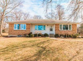 633 Dell Ridge Dr, Dayton, OH 45429