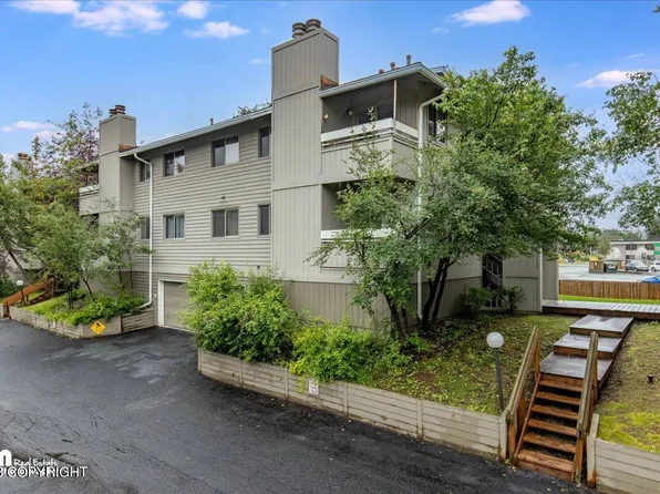 4221 Folker St Unit F202, Anchorage, AK 99508