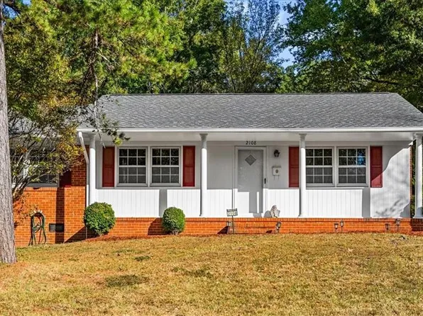 2108 Carpenter St, Greensboro, NC 27403