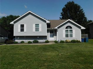 1020 Rose Ave, Excelsior Springs, MO 64024