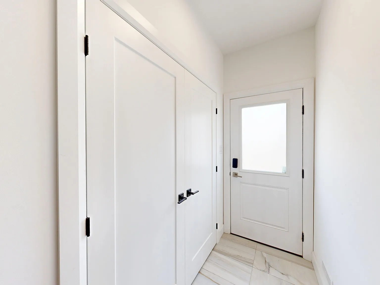 3867 Petalpath Way London — Photo 2