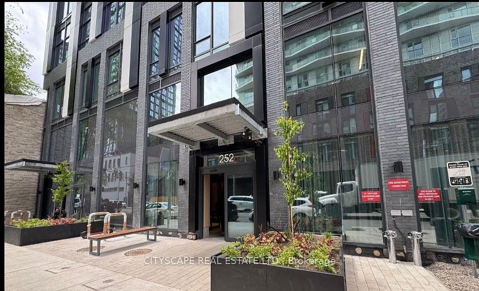 1st image of 252 Church St #4805-A