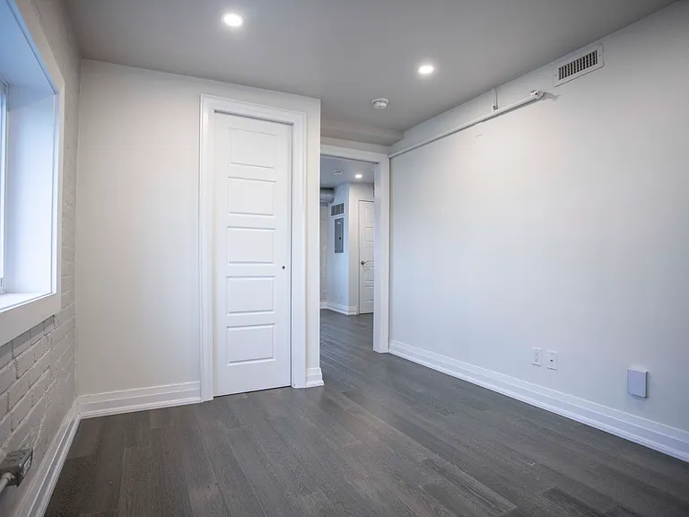 11 West St #405 — Photo 23