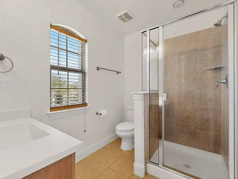 6819 Saint Francis Ct — Photo 32