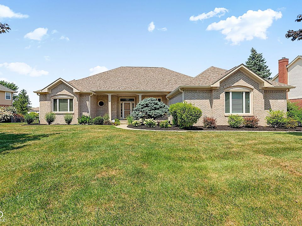 1st image of 9935 Watercrest Dr