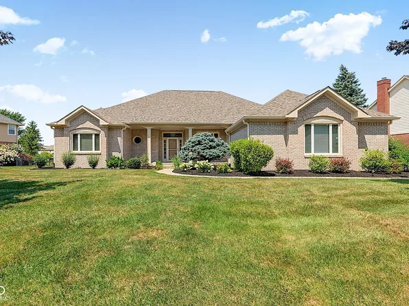 9935 Watercrest Dr, Fishers, IN 46038