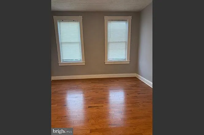 1621 Darley Ave — Photo 12