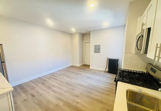 1 bed, 600 sqft, $1,850 — Photo 1