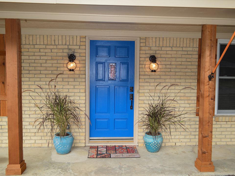 1st image of 307 Northwood Dr