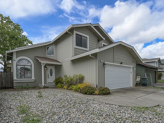 4th image of 7481 Maximillian Pl