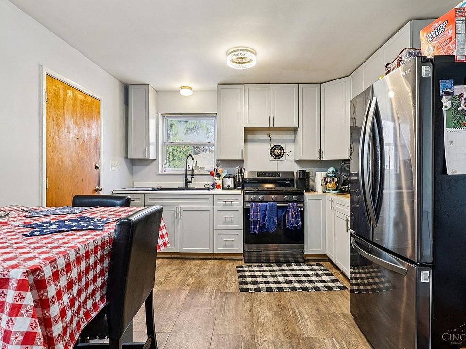 2nd image of 9225 Maverick Dr