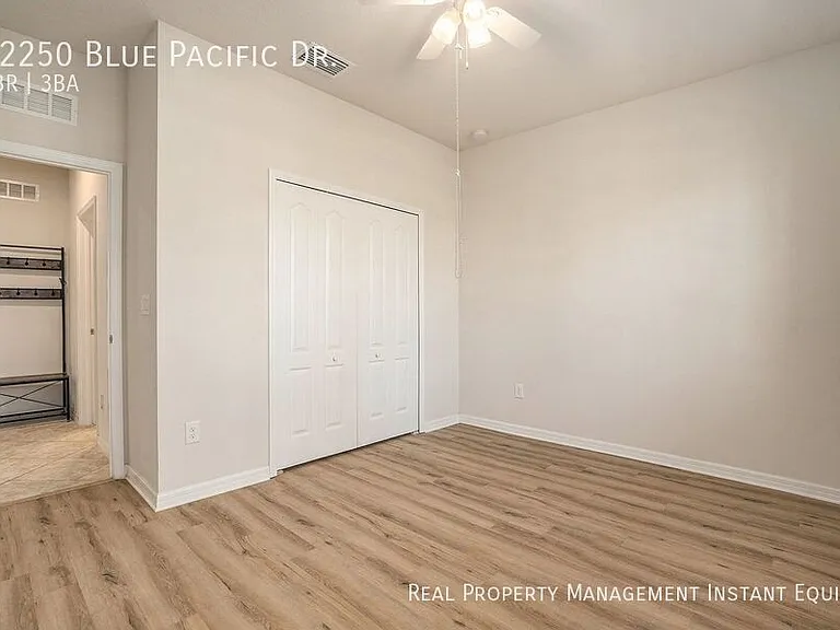12250 Blue Pacific Dr — Photo 4