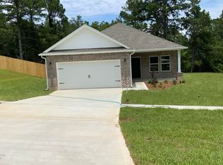 6482 Burleson Blvd, Crestview, FL 32536