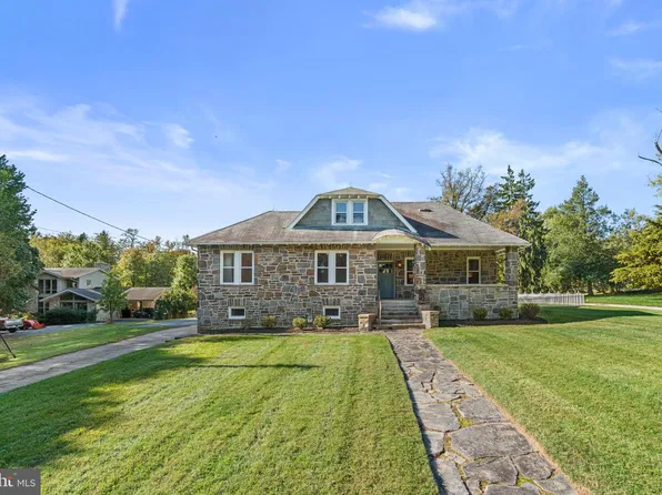 2903 Cub Hill Rd, Parkville, MD 21234