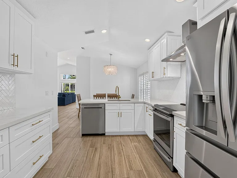 621 Anchor Point — Photo 27