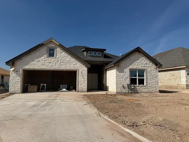 1st image of 3013 Cedarhill Dr