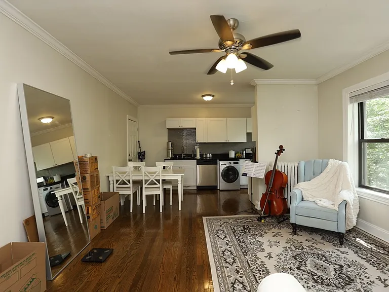 2535 N Seminary Ave #4 — Photo 8