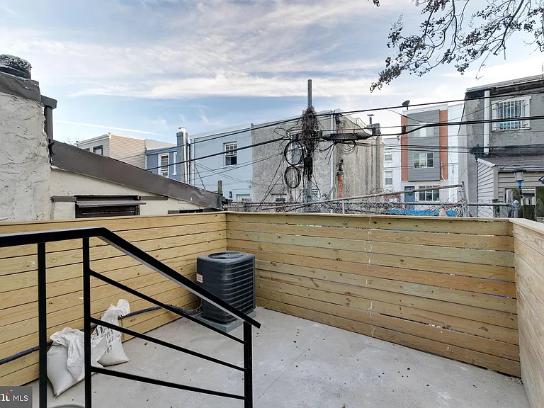 614 Hoffman St — Photo 35