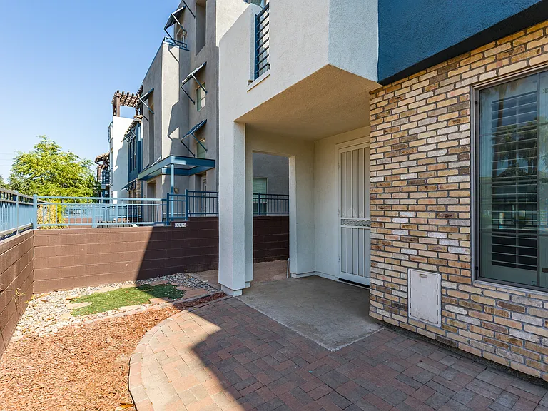 615 E Portland St #177 — Photo 27