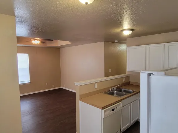 417 S 8th St #B, Van Buren, AR 72956