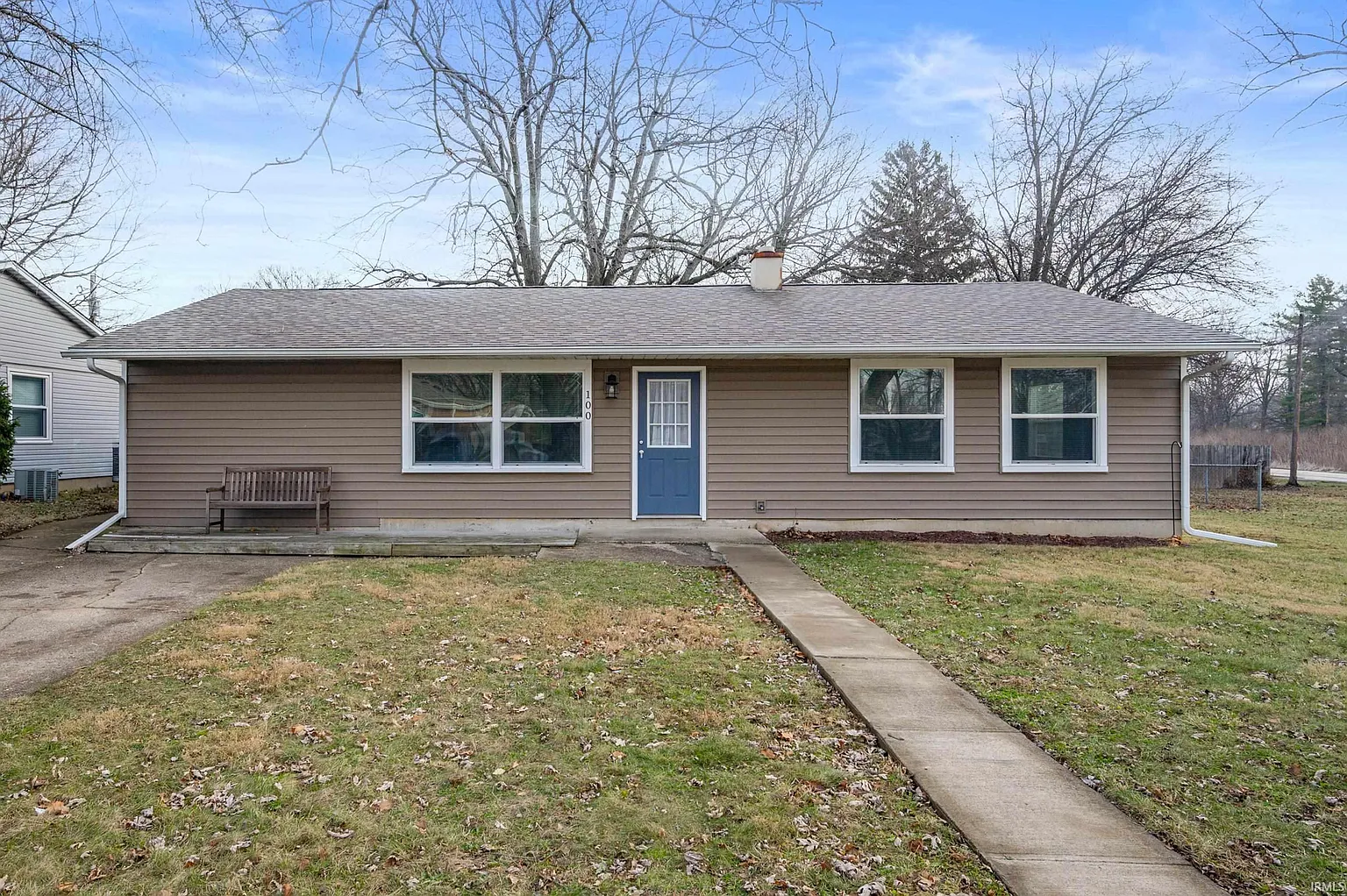100 N Tyrone Dr photo 1