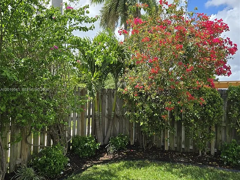 24400 SW 119th Pl — Photo 9