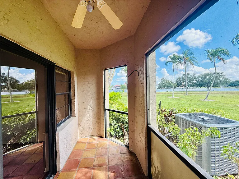 6654 Villa Sonrisa Dr #412 — Photo 19