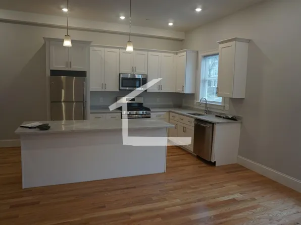 18 Murdock St #2, Boston, MA 02135