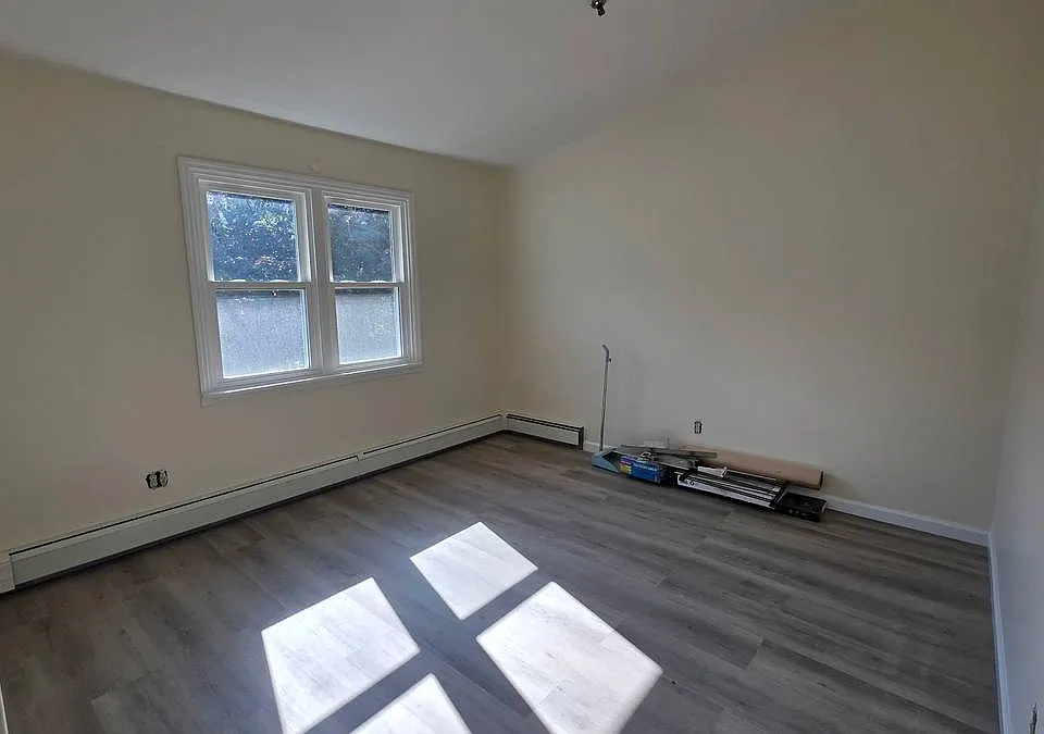 228 Saint Marks Pl #2