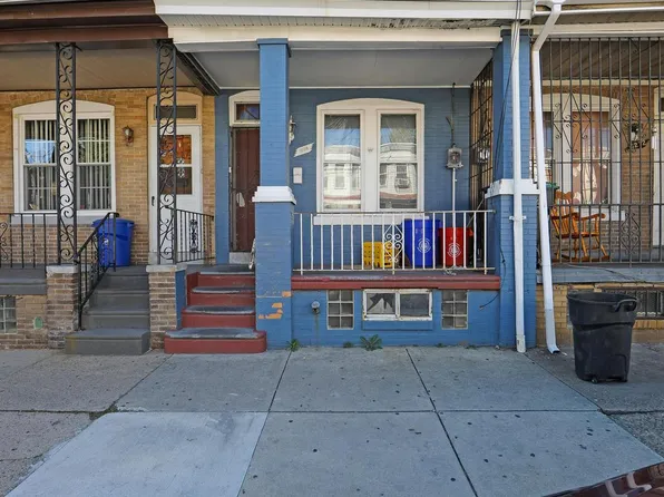 1274 Everett St, Camden, NJ 08104