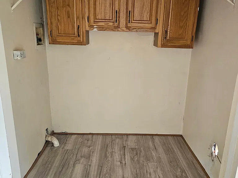 913 N Elliott St — Photo 8