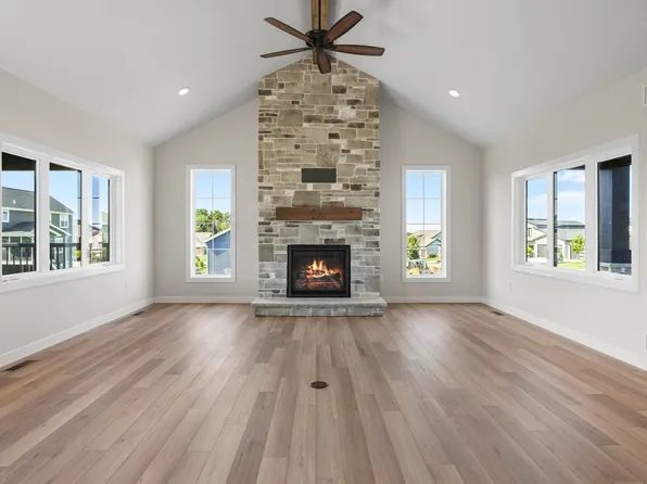 2605 Notre Dame Dr, Madison, WI 53703