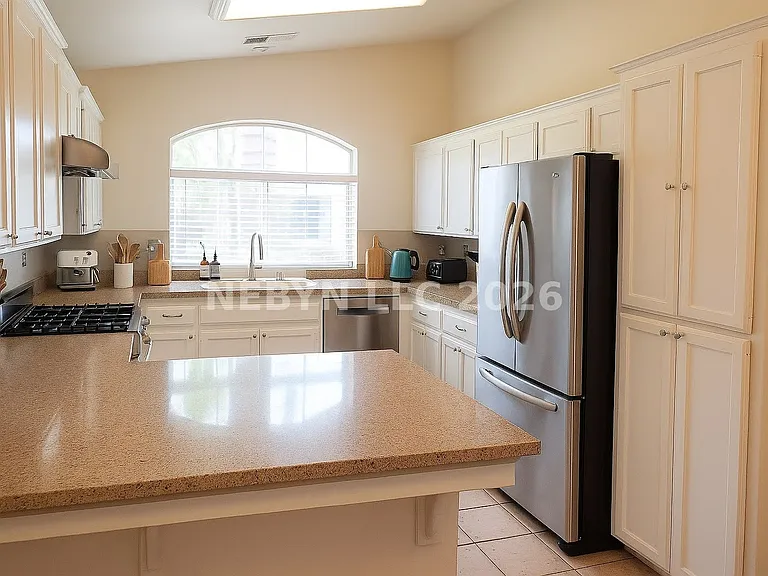 1820 E Ticonderoga Dr — Photo 4