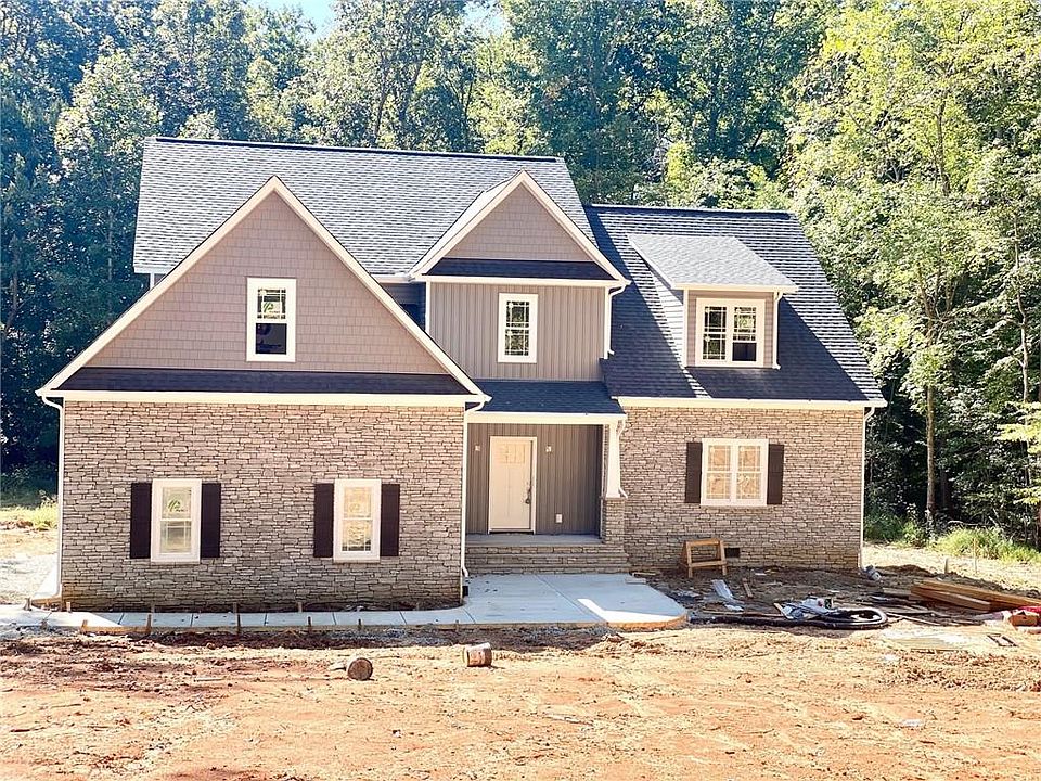 1st image of 1575 Ole Bert Dr
